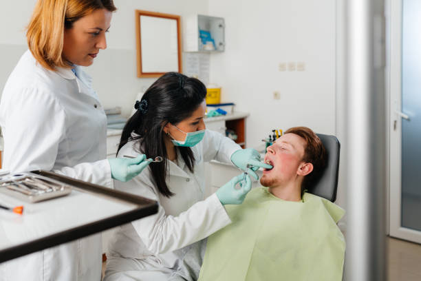 Best Holiday Emergency Dentist in Algonquin, MD